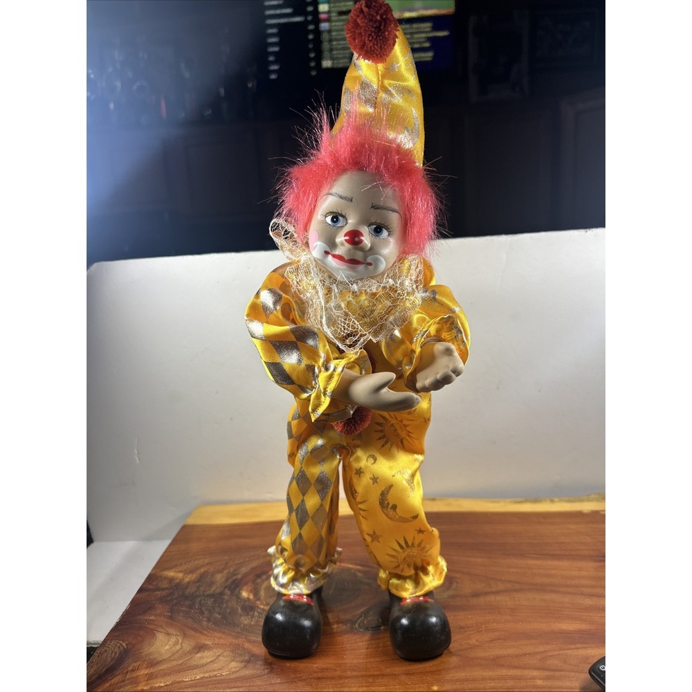 Wind up Musical Porcelain‎ Clown Doll 18" Tested Works Very Nice